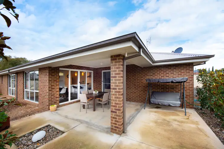 Second view of Homely house listing, 5 Kent Place, Strathfieldsaye VIC 3551