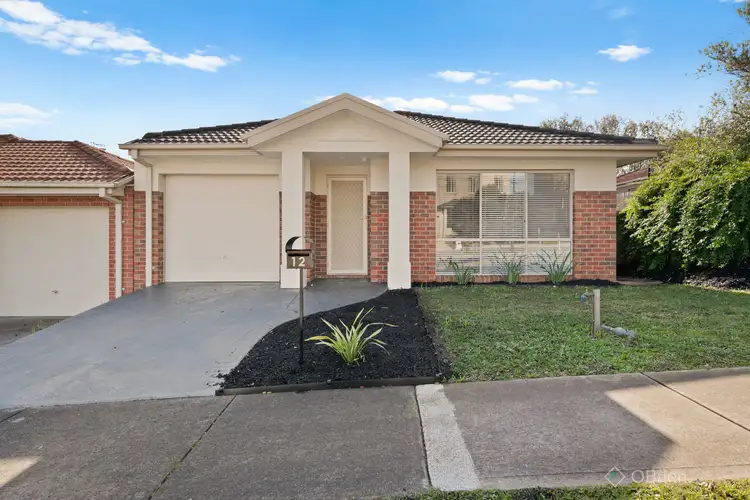 12 Augustus Drive, Berwick VIC 3806