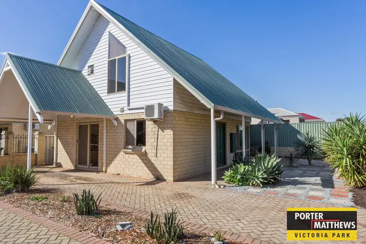 136A Centre Street, Queens Park WA 6107