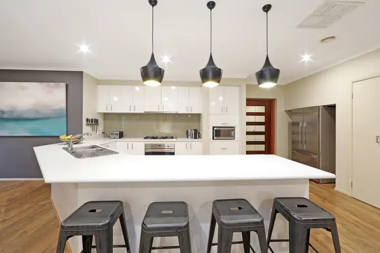 Fourth view of Homely house listing, 6 Straughan Close, Lysterfield VIC 3156