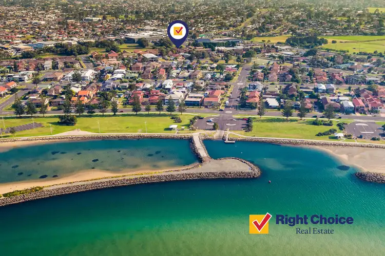 6/15 Grove Circuit, Lake Illawarra NSW 2528
