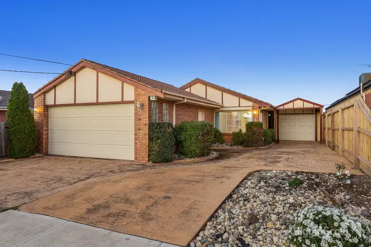 6 Lewin Court, Altona Meadows VIC 3028