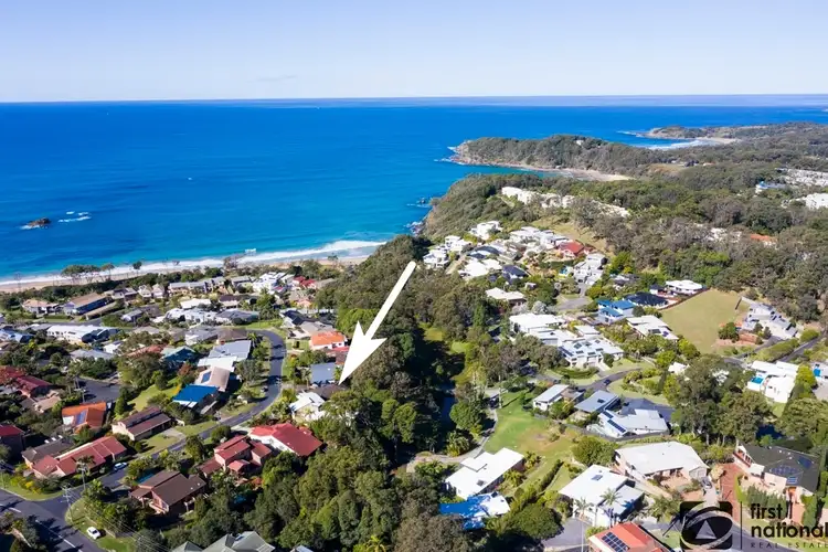 10 Sandy Beach Road, Korora NSW 2450