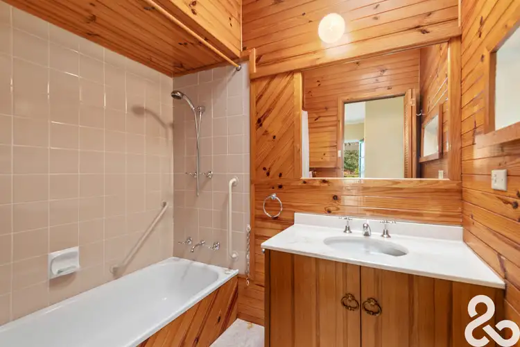 Fifth view of Homely house listing, 4 Pleasant Road, Thomastown VIC 3074