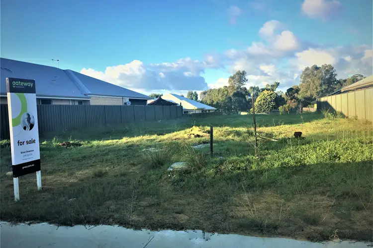 12 Choctaw Place, Darling Downs WA 6122