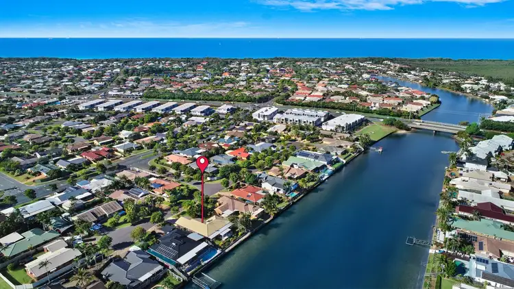 17 Royal Close, Wurtulla QLD 4575