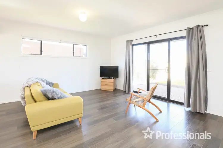 Fifth view of Homely townhouse listing, 2/9 Toorak Drive, Irymple VIC 3498