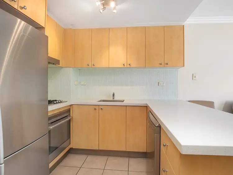 Third view of Homely apartment listing, 27/1-3 Sturdee Parade, Dee Why NSW 2099
