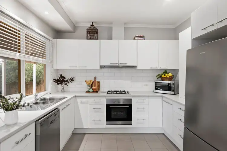 Second view of Homely house listing, 8 Knightsbridge Court, Somerville VIC 3912
