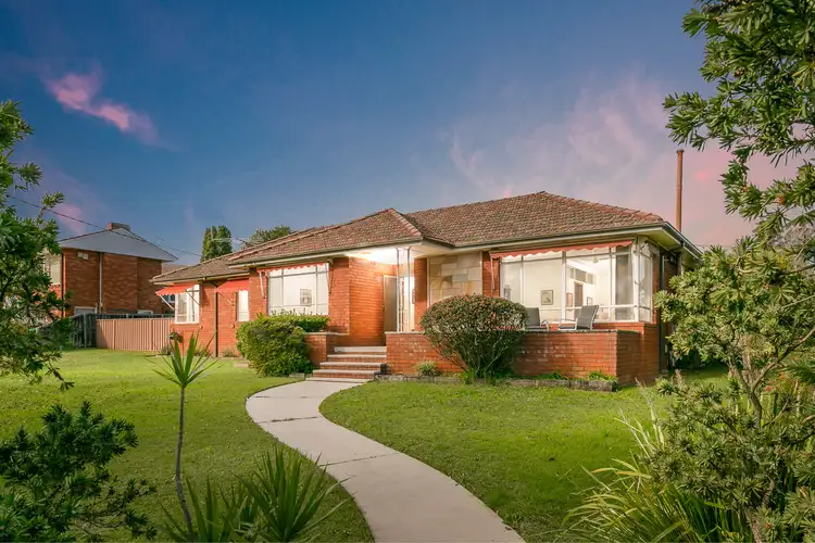 4 Lynbrae Avenue, Beecroft NSW 2119
