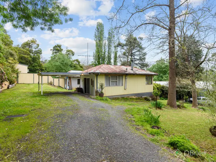 13 Gibbs Road, Montrose VIC 3765