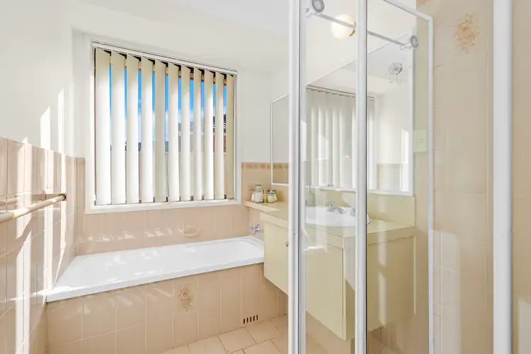 Fifth view of Homely house listing, 16 Jenail Place, Horsley NSW 2530