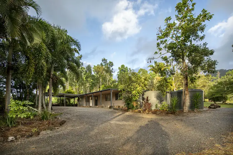 477 Sugarloaf Road, Riordanvale QLD 4800