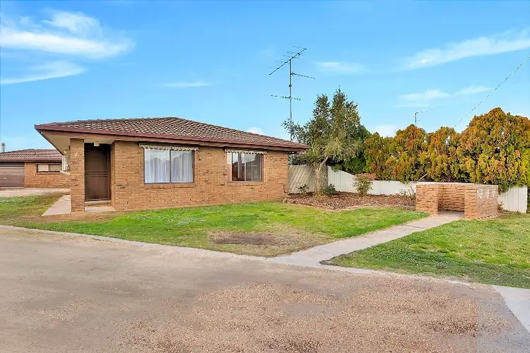 3/7 Hovell Court, Cobram VIC 3644