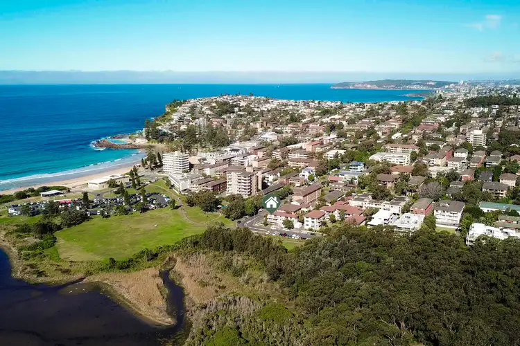 Fourth view of Homely apartment listing, 2/39 Richmond Ave, Dee Why NSW 2099