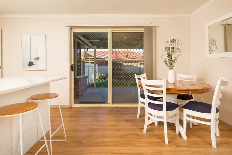 Sixth view of Homely house listing, 4 Jackson Drive, Wodonga VIC 3690