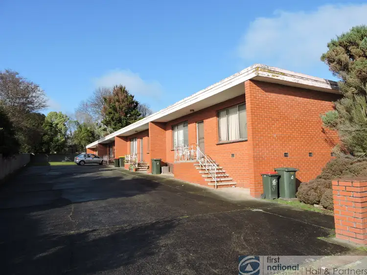 1-4/54 Chamberlain Road, Newborough VIC 3825