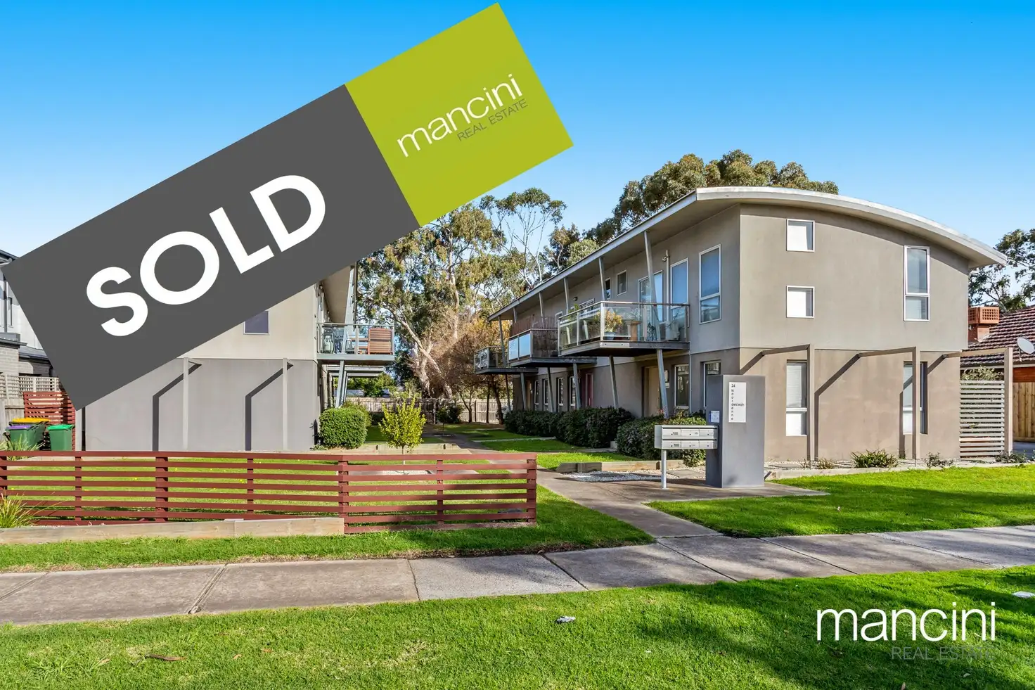 Main view of Homely townhouse listing, 2/24 Noordenne Avenue, Seaholme VIC 3018