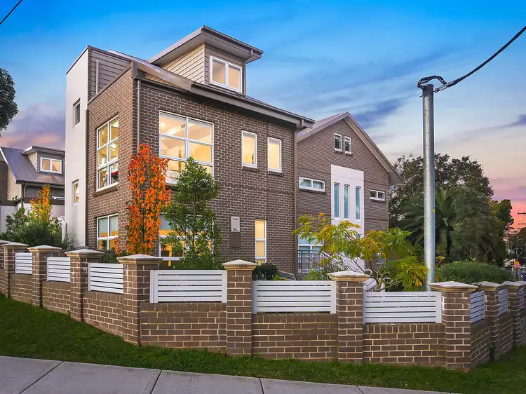 1/281-283 Peats Ferry Road, Hornsby NSW 2077