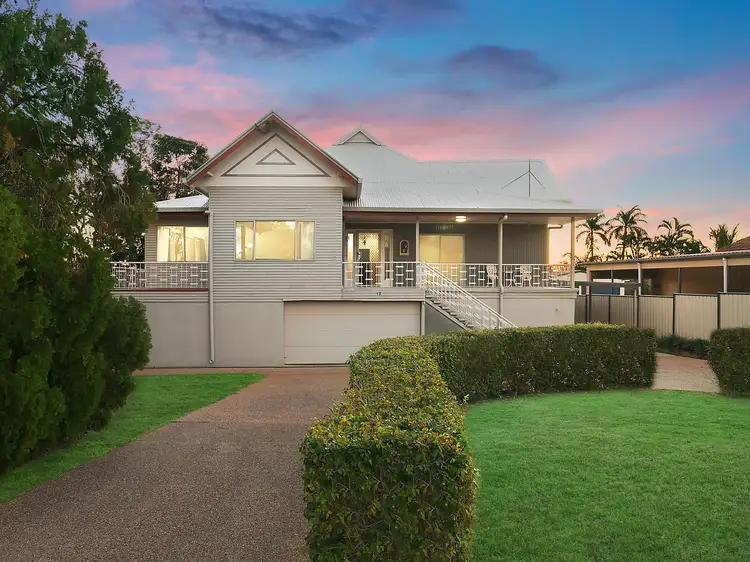 12 Bishop Street, The Range QLD 4700