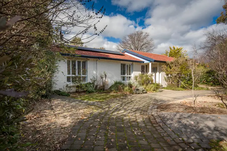 29 Wisdom Street, Hughes ACT 2605