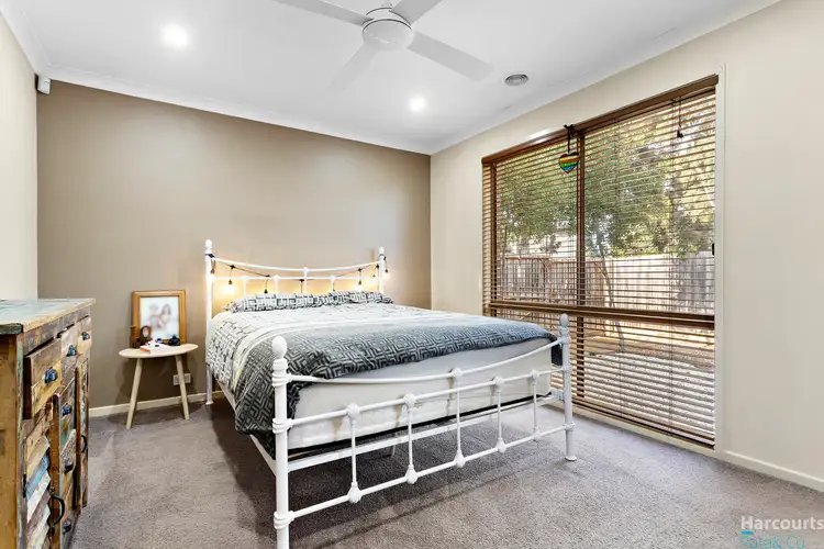 Fifth view of Homely house listing, 33 Carinya Crescent, South Morang VIC 3752