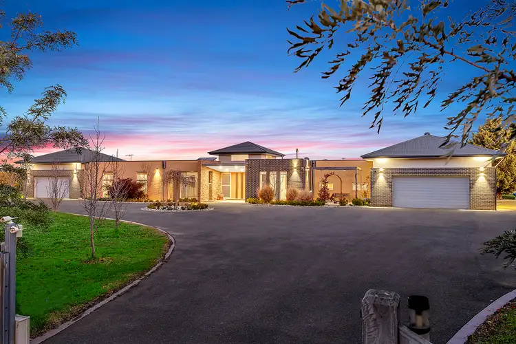 Third view of Homely house listing, 6 Rangeview Close, Mickleham VIC 3064