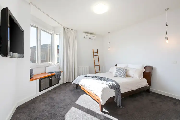 Sixth view of Homely townhouse listing, 3/11 Ashburn Grove, Ashburton VIC 3147