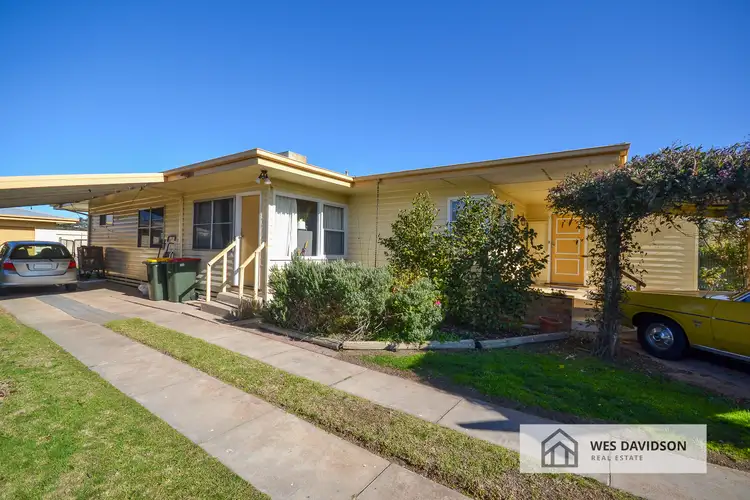 22 Gillespie Street, Horsham VIC 3400