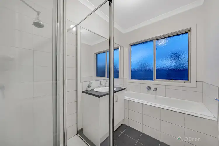 Fifth view of Homely house listing, 2 Park Central Avenue, Officer VIC 3809