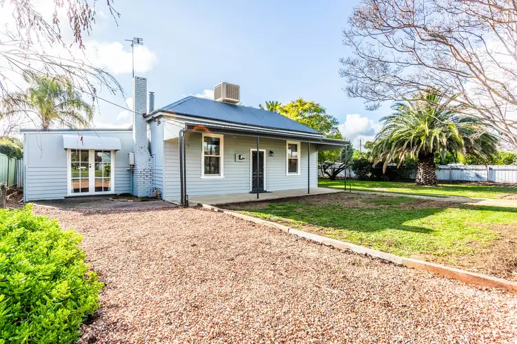 12 Darling Street