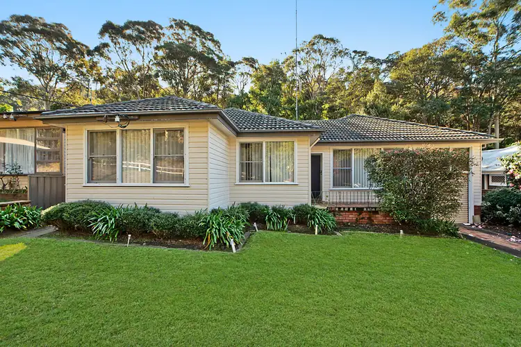10 Flowerdale Avenue, Merewether NSW 2291