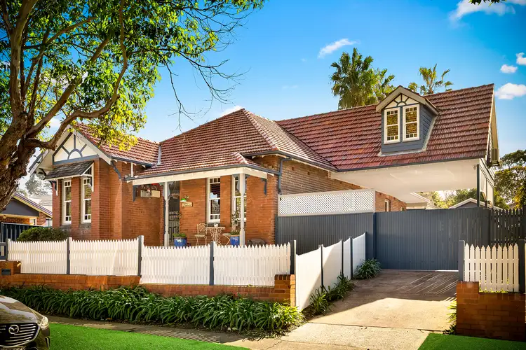 2 Llewellyn Street, Rhodes NSW 2138
