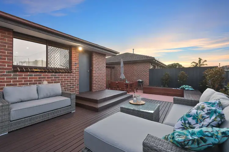 3/25 Embankment Grove