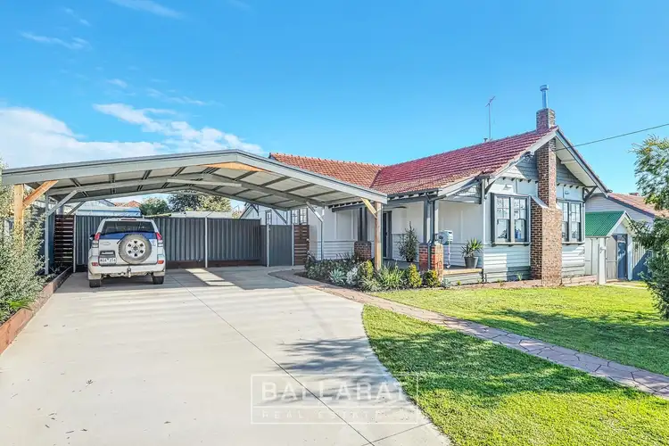 15 Peel Street, Maryborough VIC 3465