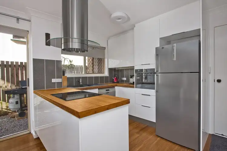 Second view of Homely townhouse listing, 2/167 Allen Street, Hamilton QLD 4007