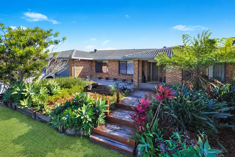 Fourth view of Homely house listing, 2 Applegin Court, Mooloolaba QLD 4557
