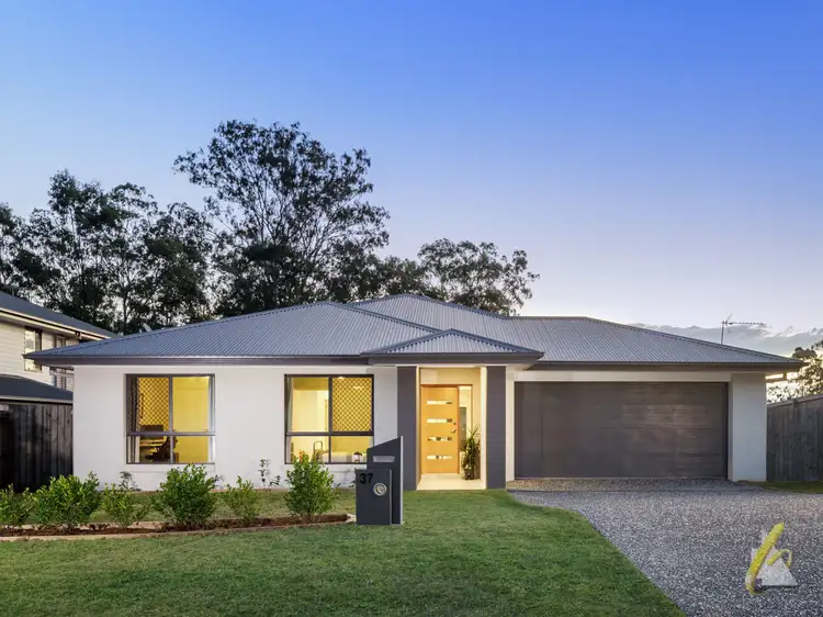 37 Honeyeater Crescent, Moggill QLD 4070