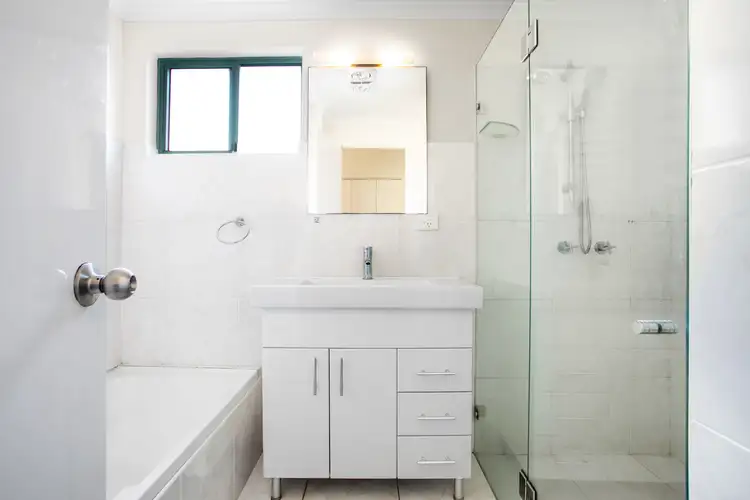 Fifth view of Homely apartment listing, 17/6-22 High Street, Mascot NSW 2020