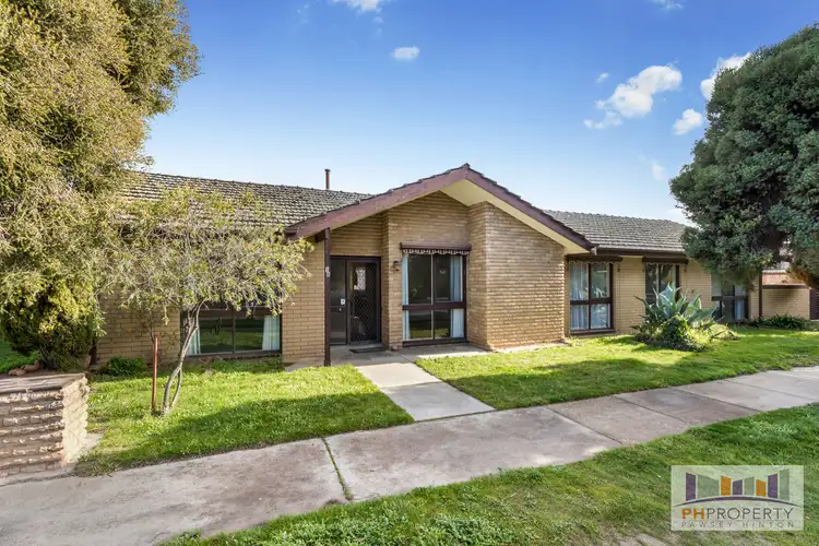 18 Osborn Avenue, Kangaroo Flat VIC 3555