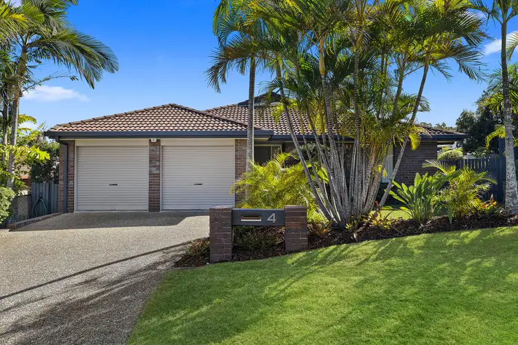 4 Bankhead Crescent, Stafford Heights QLD 4053