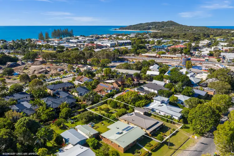 Second view of Homely house listing, 7 Burns Street, Byron Bay NSW 2481