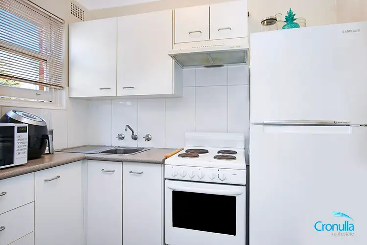Third view of Homely apartment listing, 2/2 Ocean Street, Cronulla NSW 2230