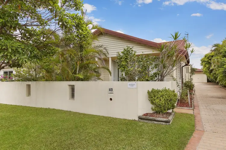 1/43 Warrigal Street, The Entrance NSW 2261