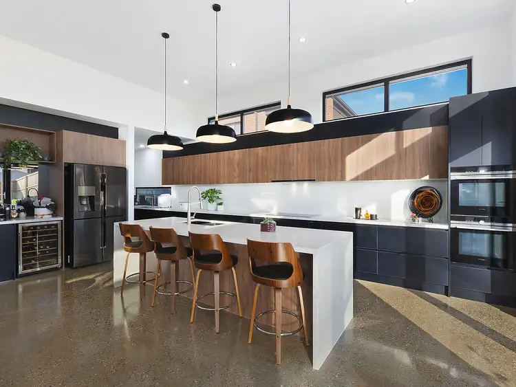 Fifth view of Homely house listing, 185 Grantham Drive, Highton VIC 3216