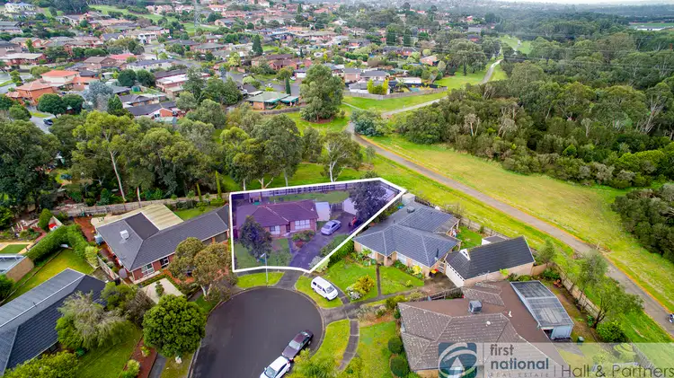 Second view of Homely house listing, 10 Fernbank Crescent, Mulgrave VIC 3170