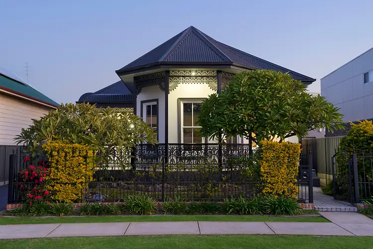 53 Alexander Street, Hamilton South NSW 2303