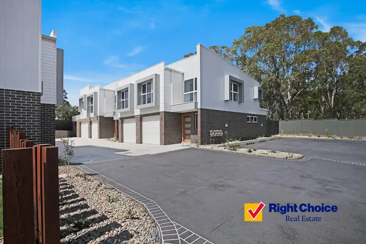 Main view of Homely townhouse listing, 15/21 Avondale Road, Dapto NSW 2530