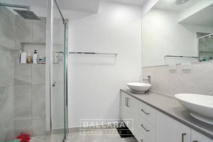 Sixth view of Homely house listing, 25 Grandview Grove, Wendouree VIC 3355