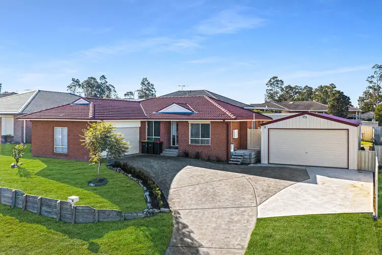 42 Squadron Crescent, Rutherford NSW 2320